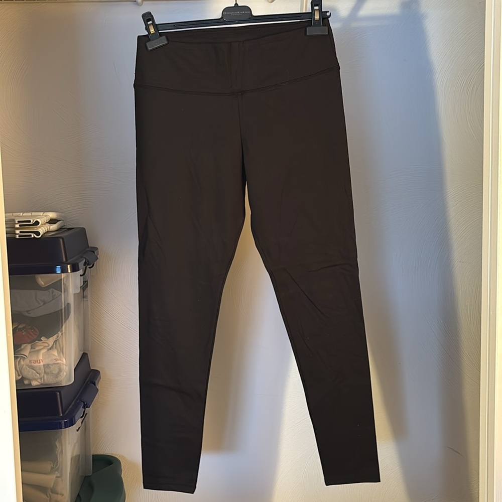 Stretchy black athletic pant xl